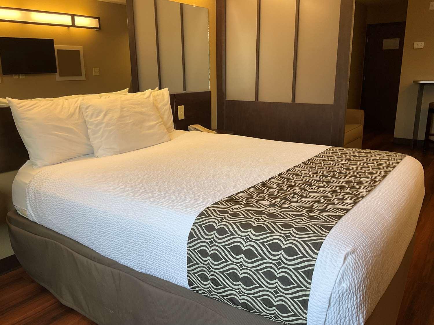 Surestay Plus Hotel By Best Western Buckhannon Εξωτερικό φωτογραφία
